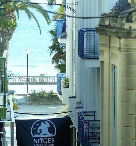 Center & With Sea View アパート